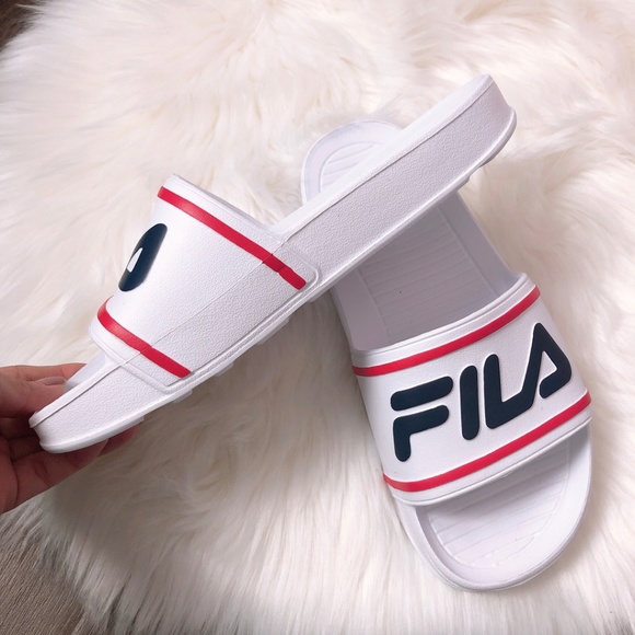 !Last one! Sz 9 FILA® Sleek Women's Slide Sandals - Picture 2 of 6